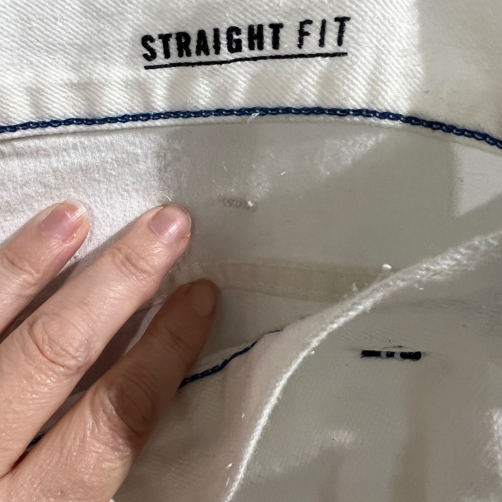Nautica Men's Slim White Jeans 38x32 - Picture 3 of 6